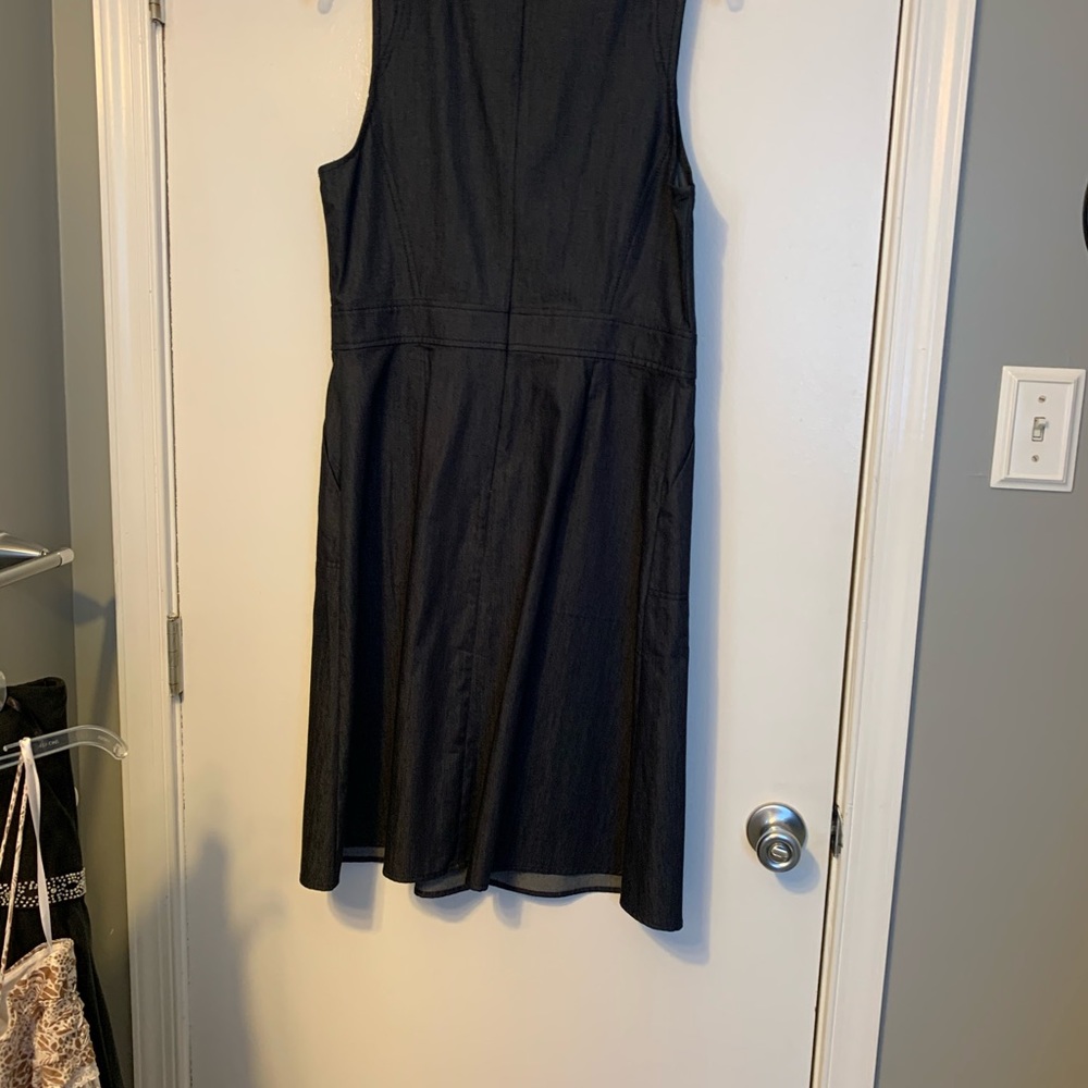 Dress - Picture 5 of 5